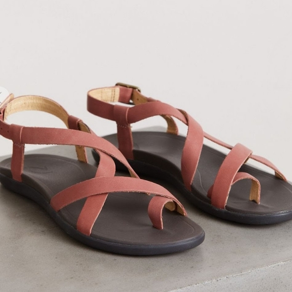 Olukai Upena Cedarwood & Java Leather Strappy Sandals - Picture 8 of 10